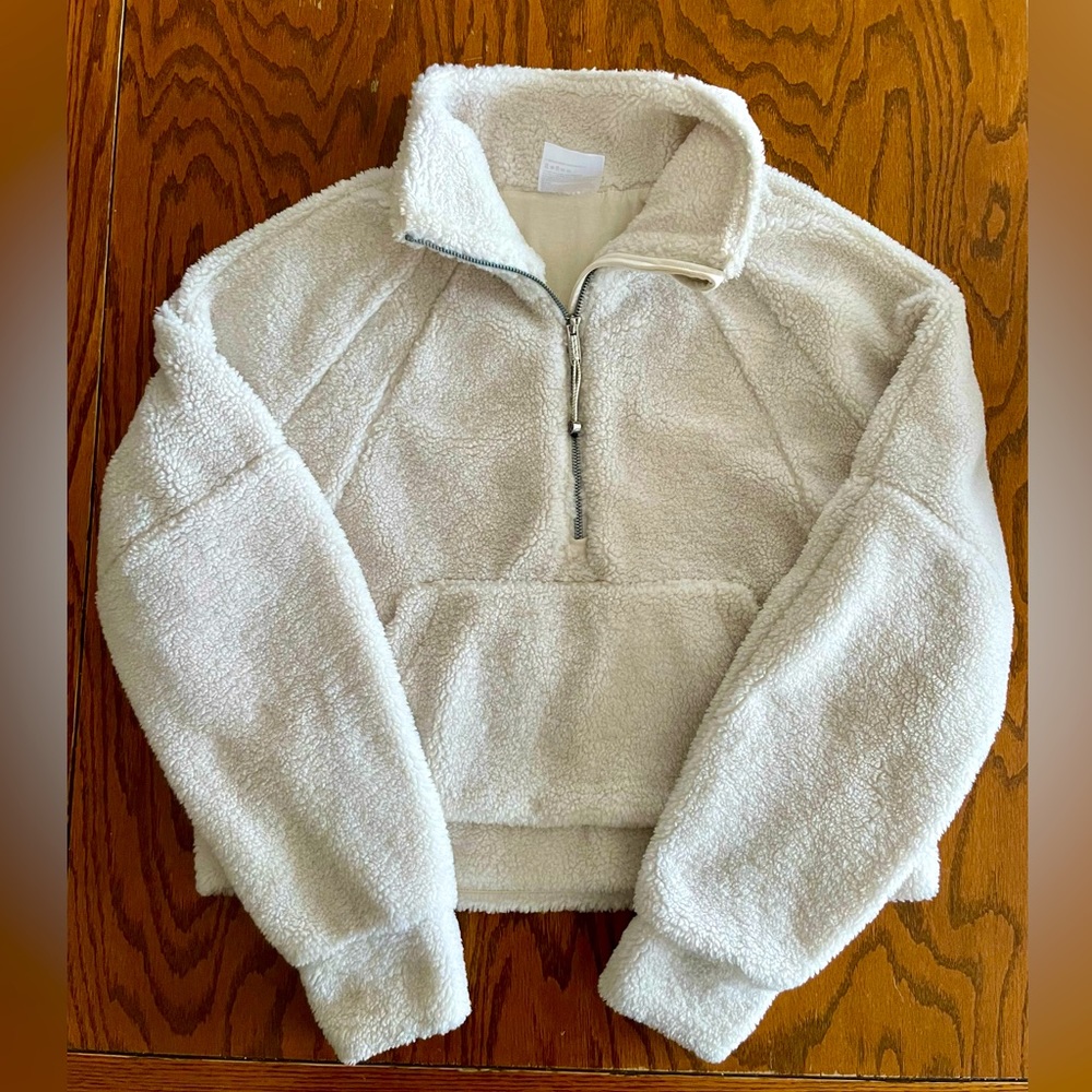 Lulu Lemon Scuba Fleece Funnel-Neck Half-zip, Cropped length, White, perfect